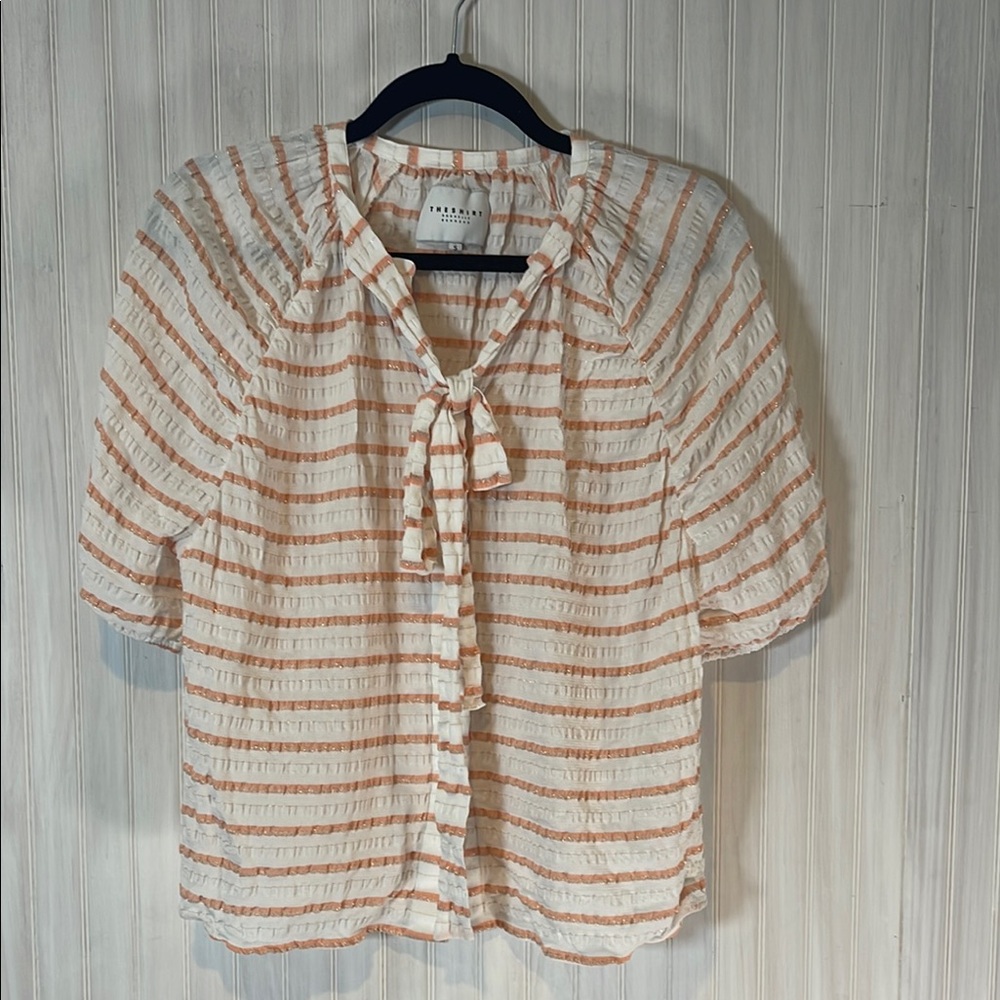 TUCKERNUCK THE SHIRT BY ROCHELLE BEHRENS SMALL